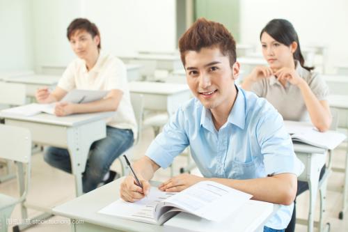 美国留学条件